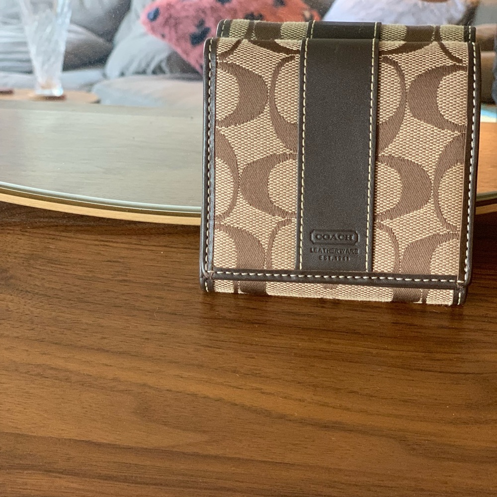 Coach leather bifold wallet